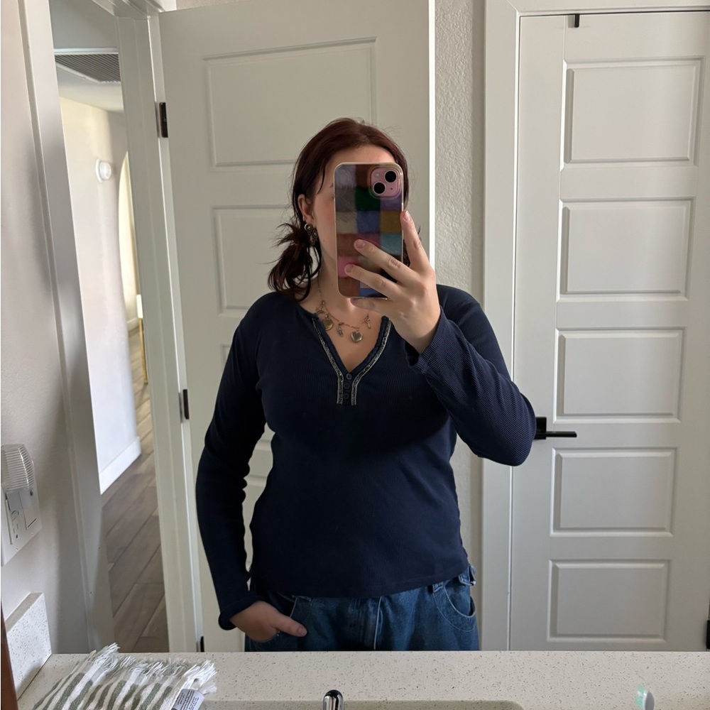 Jones New York Blue Fitted Long Sleeve Tee